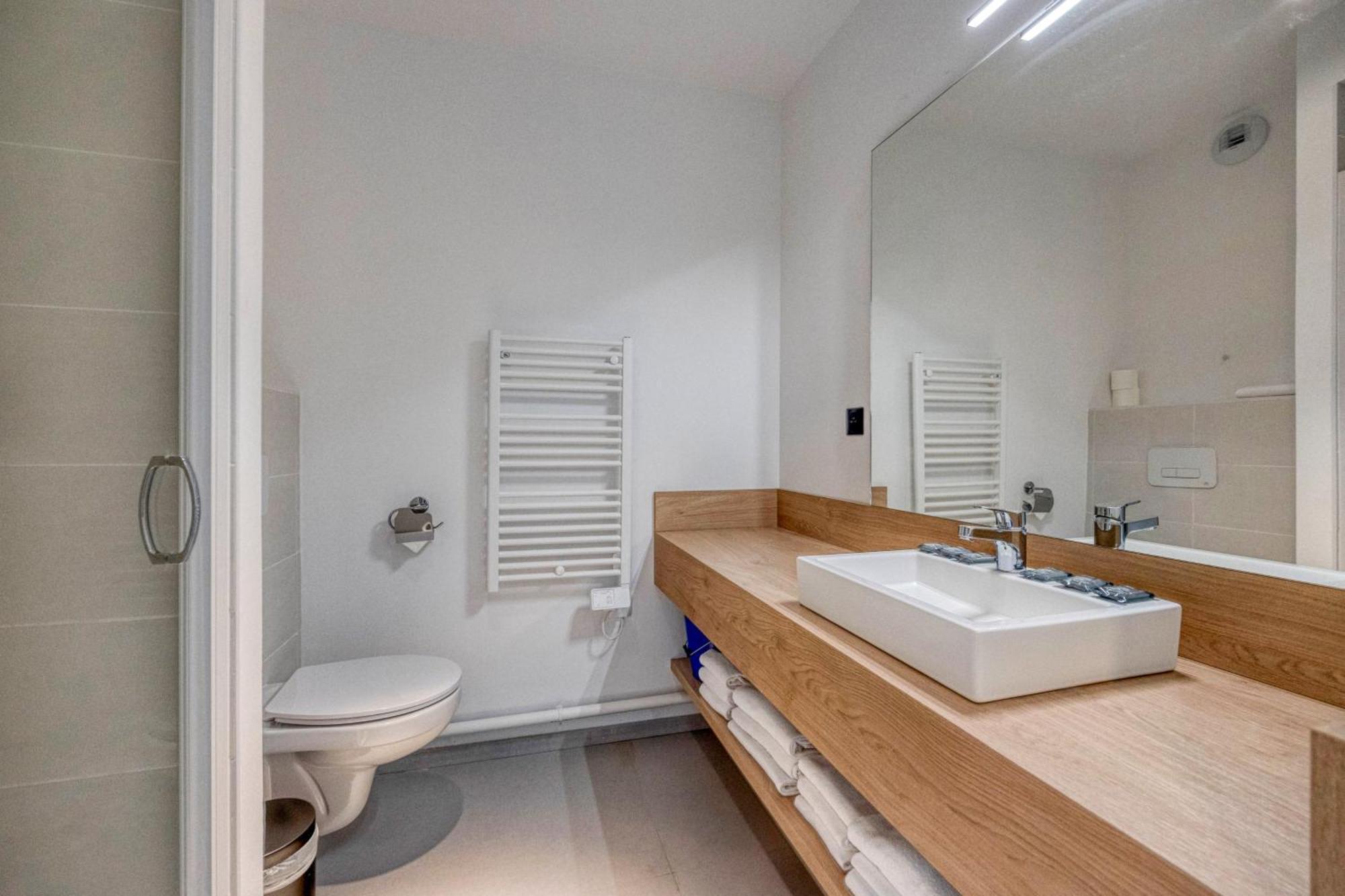 Kosy Appart'Hotels - Residence Du Lac Aix-les-Bains Esterno foto